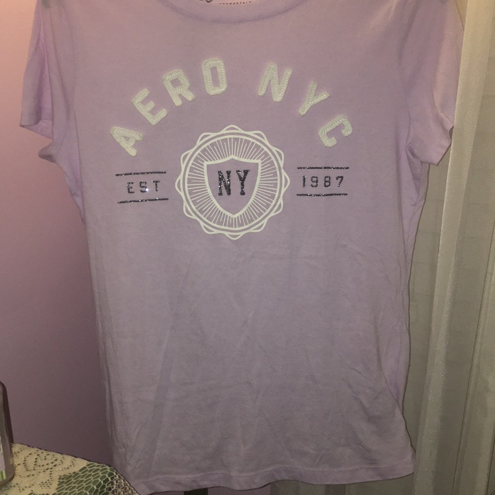An Aeropostale purple nyc shirt! 🎉💥⭐️✨